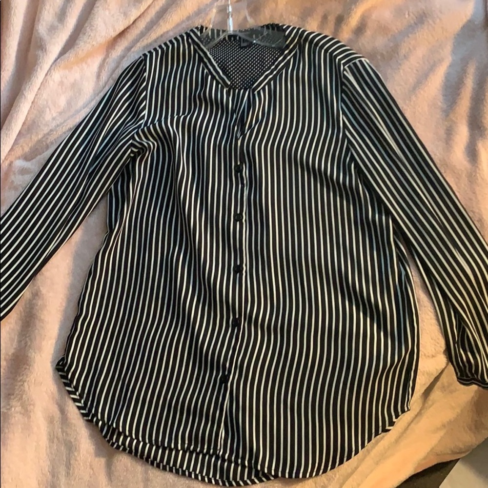 Forever 21 black/ white striped buttoned blouse